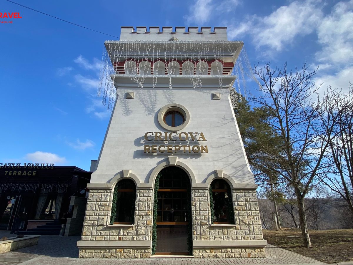 Clădirea de recepție a cramei Cricova