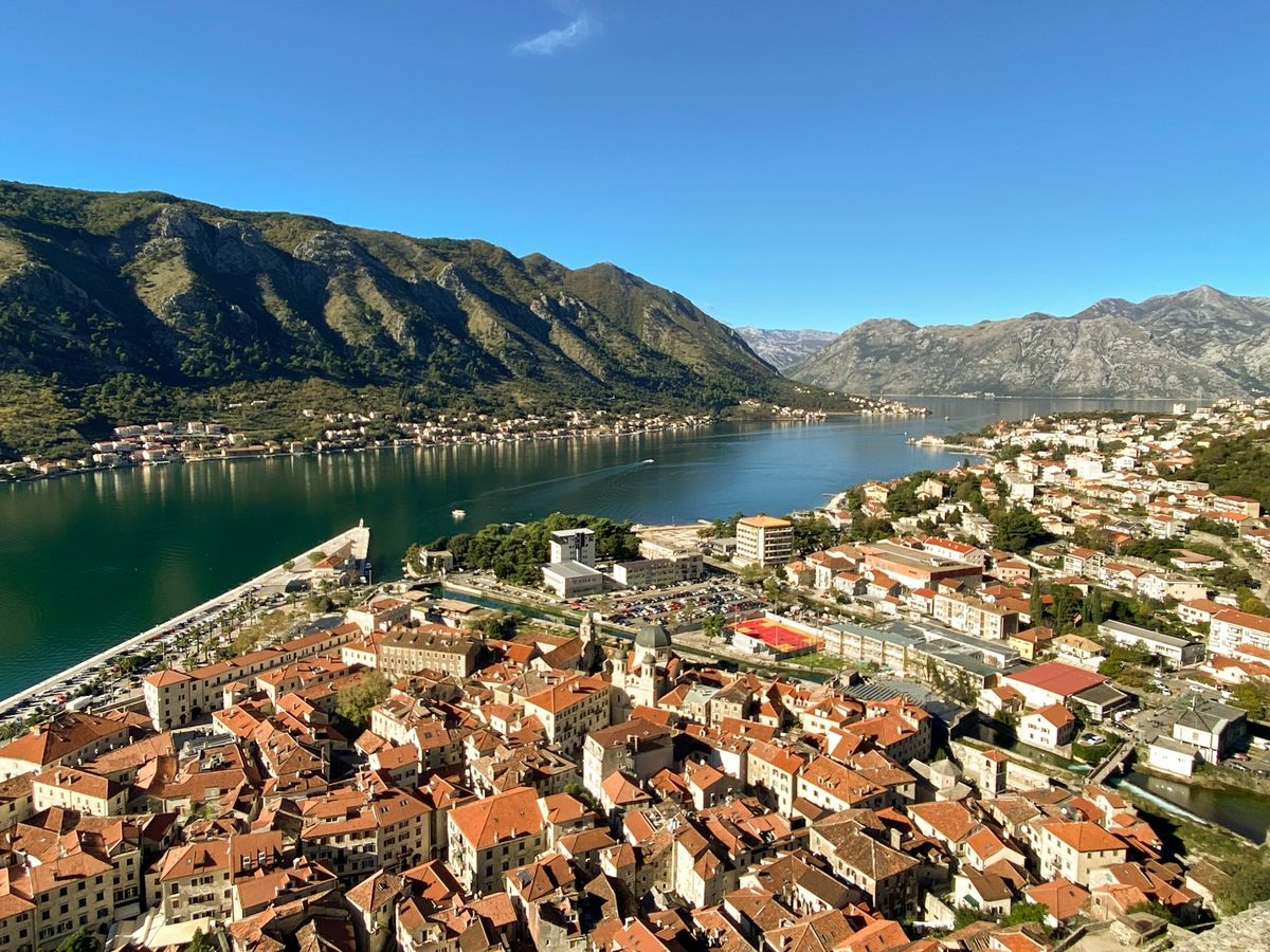 Golful Kotor și orașul vechi