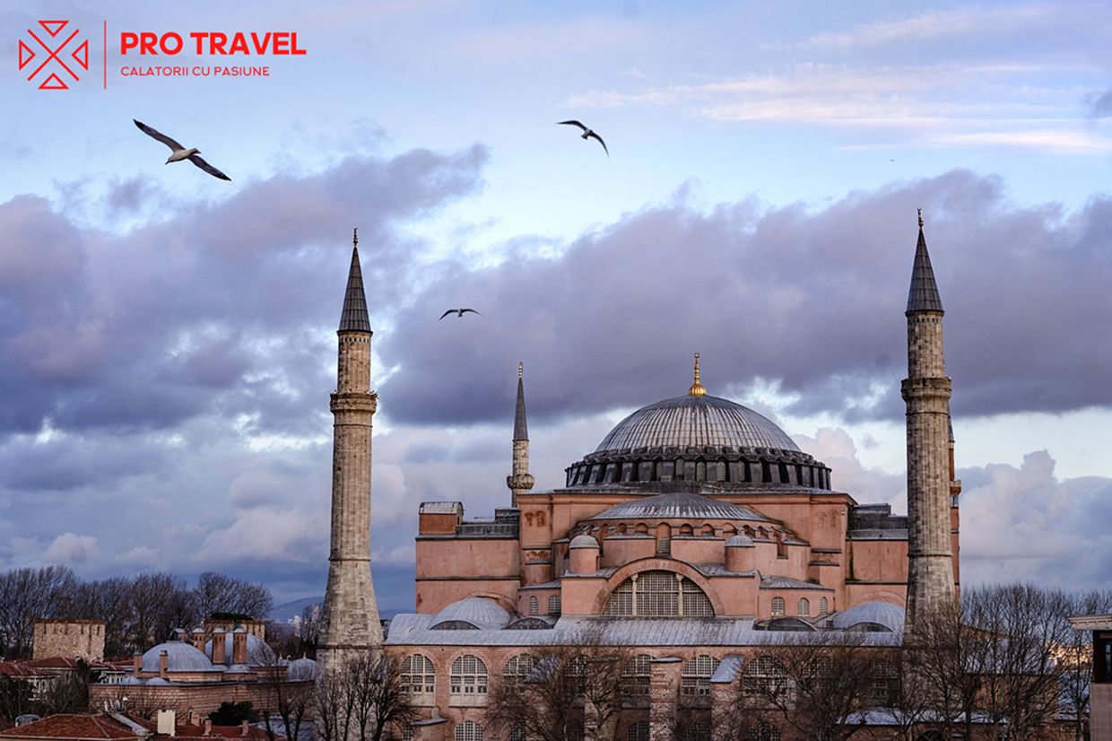 Istanbul City Break by coach, 5-star hotel accommodation, only €129